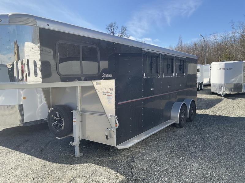 2023 Sundowner Trailers Sportman Gooseneck 3H - Image 4